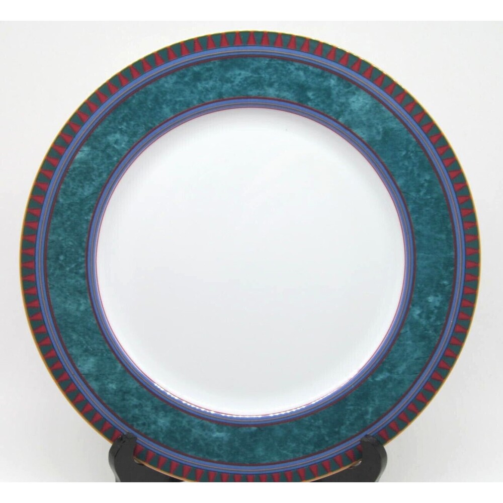 Mikasa California La Scala Vintage Triple Fired 10 3/4" Dinner Plate